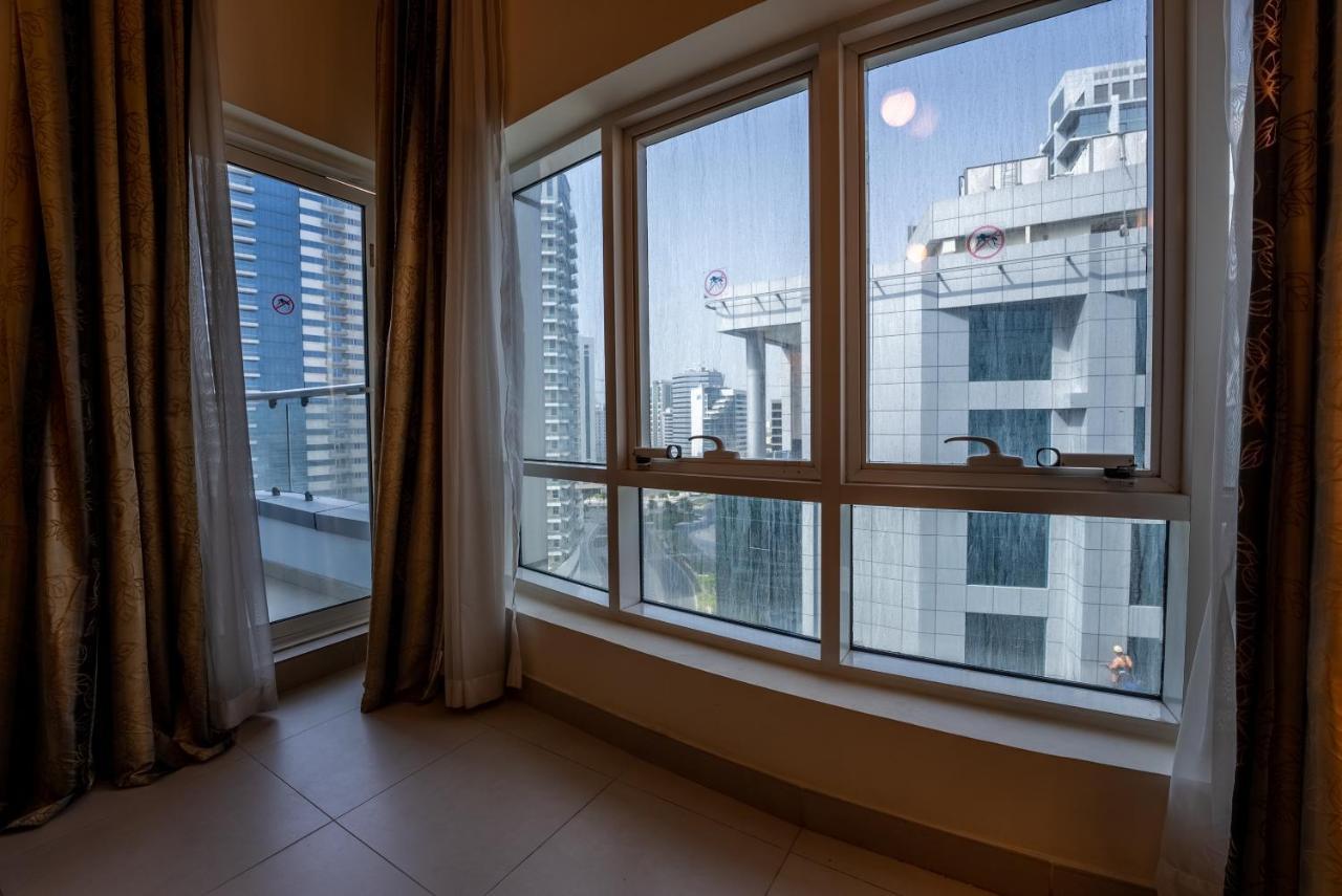 Gulf Oasis Hotel Apartments Fz Llc Дубай Екстериор снимка
