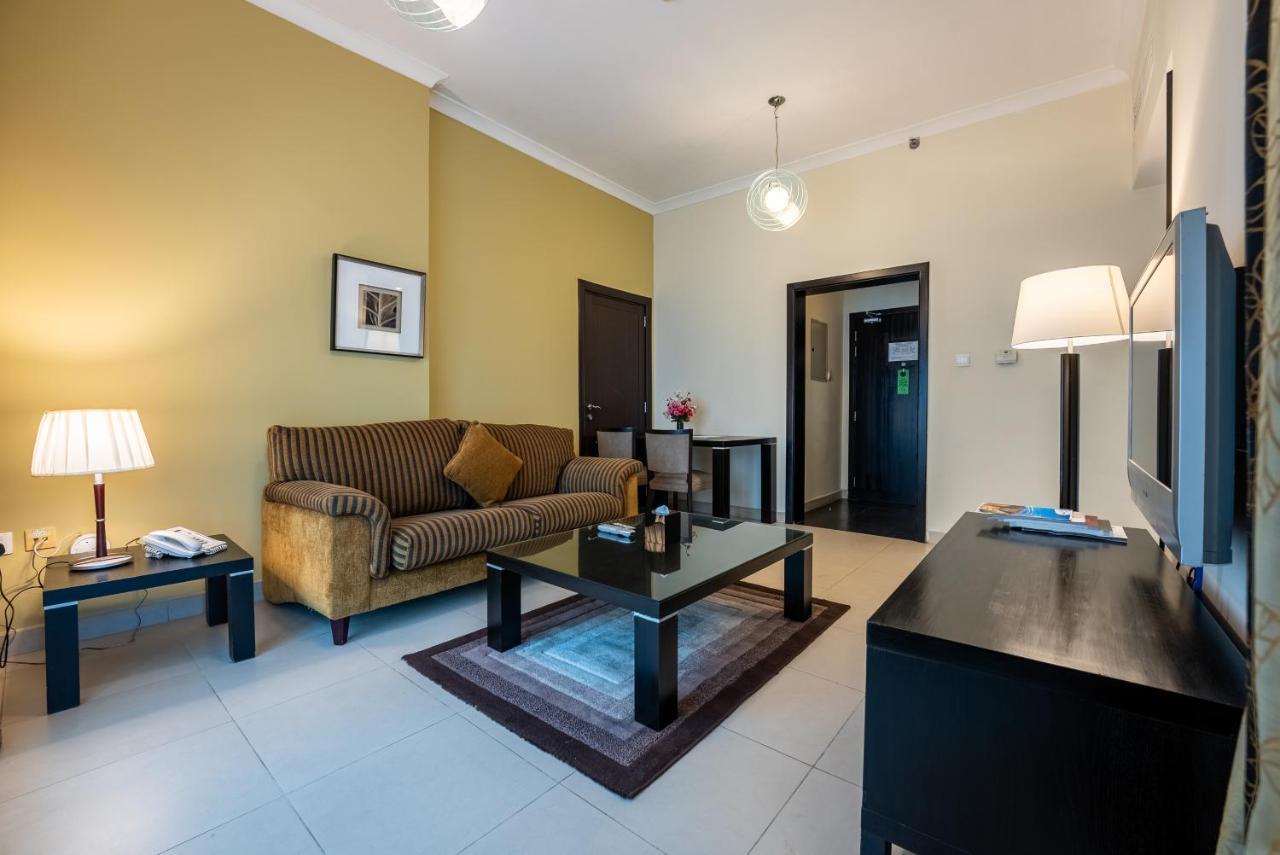 Gulf Oasis Hotel Apartments Fz Llc Дубай Екстериор снимка