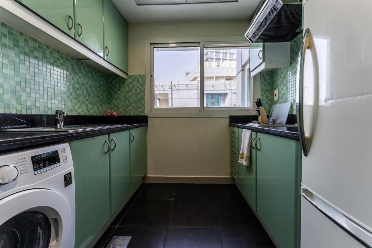 Gulf Oasis Hotel Apartments Fz Llc Дубай Екстериор снимка