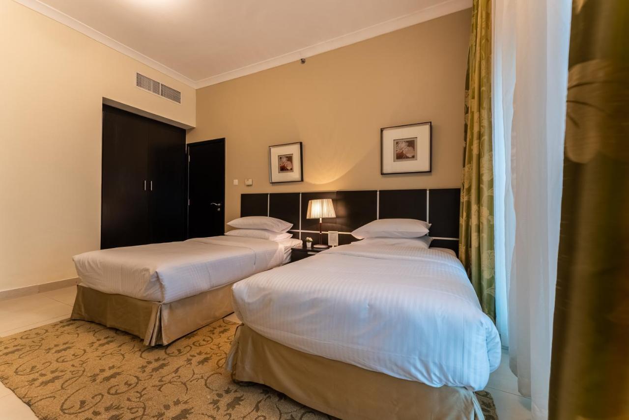 Gulf Oasis Hotel Apartments Fz Llc Дубай Екстериор снимка
