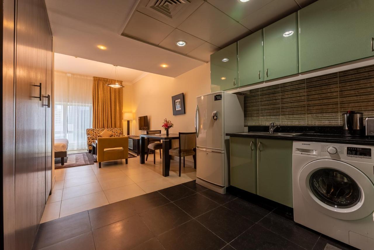 Gulf Oasis Hotel Apartments Fz Llc Дубай Екстериор снимка