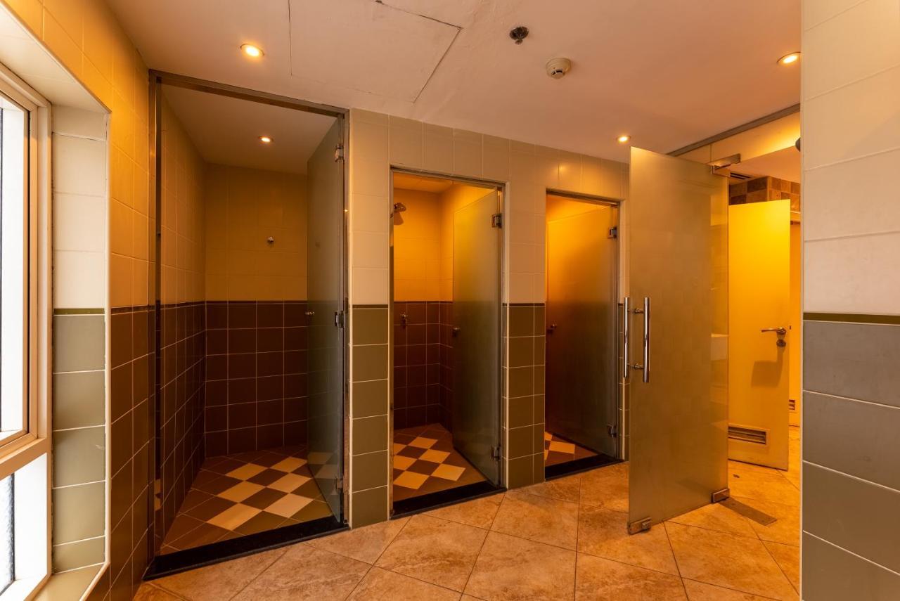 Gulf Oasis Hotel Apartments Fz Llc Дубай Екстериор снимка