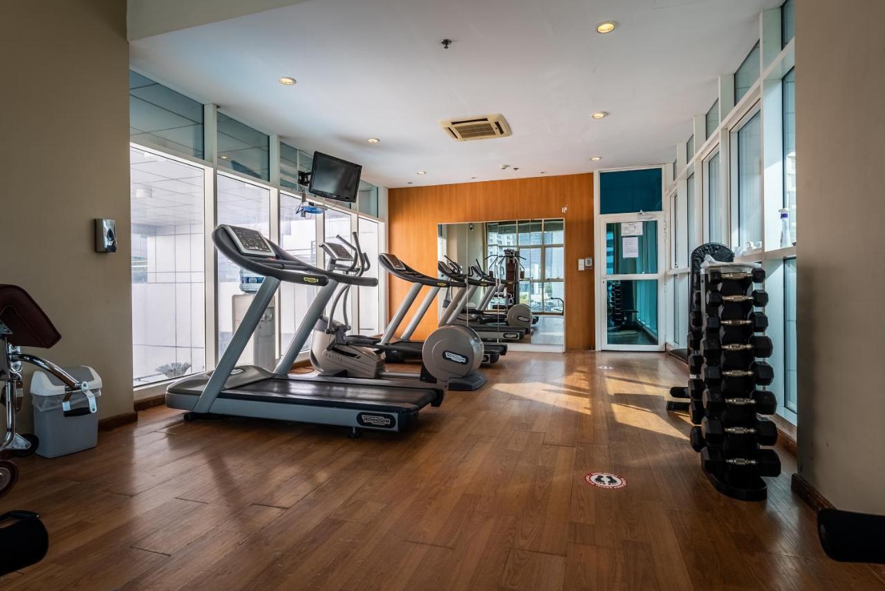 Gulf Oasis Hotel Apartments Fz Llc Дубай Екстериор снимка