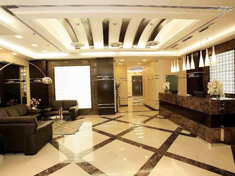Gulf Oasis Hotel Apartments Fz Llc Дубай Екстериор снимка