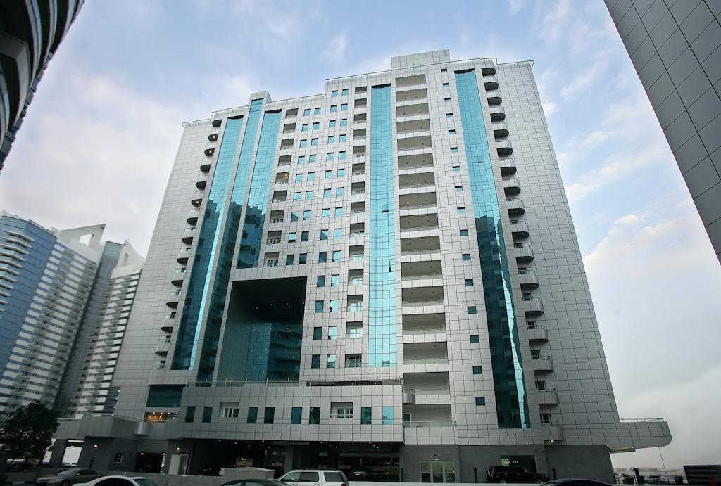 Gulf Oasis Hotel Apartments Fz Llc Дубай Екстериор снимка